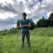  ,  Viktor, 22