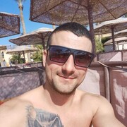  Krefeld,   David, 32 ,   c , 