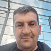  ,  Zura, 43