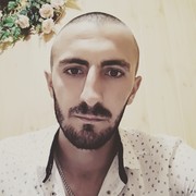  ,   Artur, 27 ,  