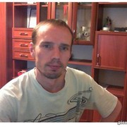   ,  Nik, 50