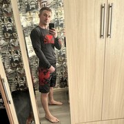  ,   Viktor, 37 ,   ,   
