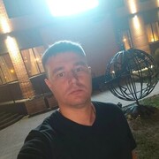  ,  Rezo, 37