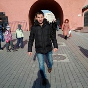  ,  Qadir, 42