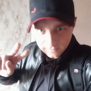  Grojec,  Roman, 37