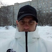  ,  Dima, 32