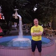  ,  , 32