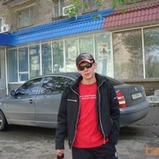  ,   Lexa, 42 ,     , c 