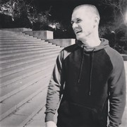  ,   Denis, 31 ,   ,   , c 