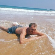  ,   Stefan, 34 ,  