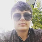  ,   Artur, 28 ,   ,   