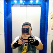  ,   Ivan, 32 ,   
