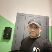  ,  Lexa, 34