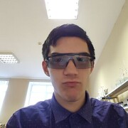  ,  Maksim, 22