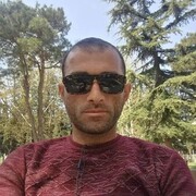  ,  Bacho, 36