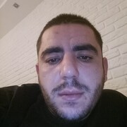  ,   Zviad, 28 ,   ,   
