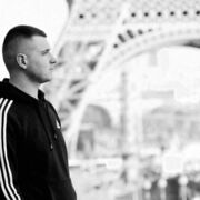  Frankfurt am Main,   Augustin, 31 ,   ,   