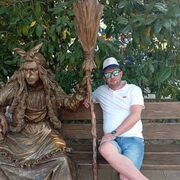  ,   Konstantin, 39 ,   ,   