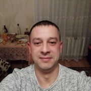  ,  Igor, 44