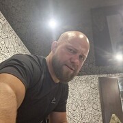  Sherman Oaks,  Roma, 32