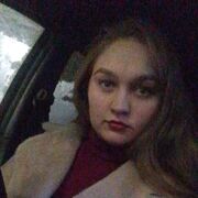  ,  Alexandra, 25