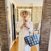  ,   Tatiana, 41 ,   c 