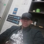  ,  Alex, 36