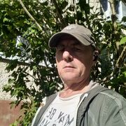  ,  Petr, 58