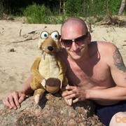 -,   Alex, 42 ,  