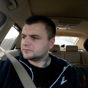  ,  Mark, 33