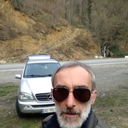 ,   Amiko, 52 ,   ,   , c 