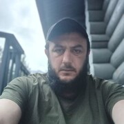   ,  Smail, 39