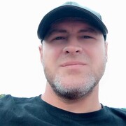  ,  Aleks, 40