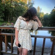  ,   Julia, 19 ,   ,   , 