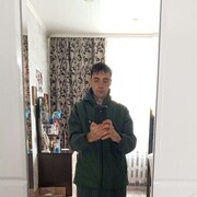  ,  Toni, 34
