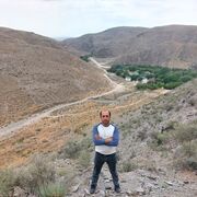  ,  Anvar, 36