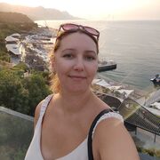  --,   , 44 ,     , c 