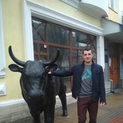  ,   Vova, 39 ,   