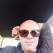  Venetia,  Gia, 52