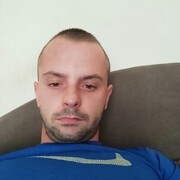  ,  Roman, 31