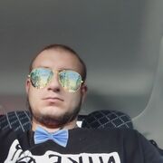  ,  Alex, 36