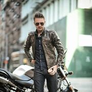 ,   Djon Ohren, 37 ,   ,   , c , 