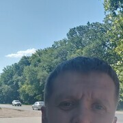  ,  Sam, 40