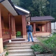  ,   Artur, 40 ,   ,   , c 