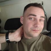  ,  Alex, 29