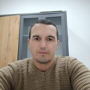  ,  Umar, 35