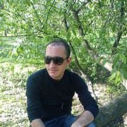  ,   Sergi, 37 ,   ,   , c 