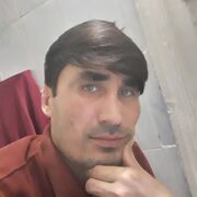  ,   Ali, 32 ,   ,   