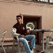  ,   Anii, 25 ,   ,   