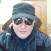  ,   Maksim, 51 ,   ,   , c 